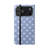 Etui portfelowe z wegańskiej skóry do iPhone 17 Pro Max – wzór w kropki Light Blue Polka Dot