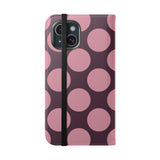 Etui-portfel z wegańskiej skóry na iPhone 15 – wzór Pink Plum Polka Dot