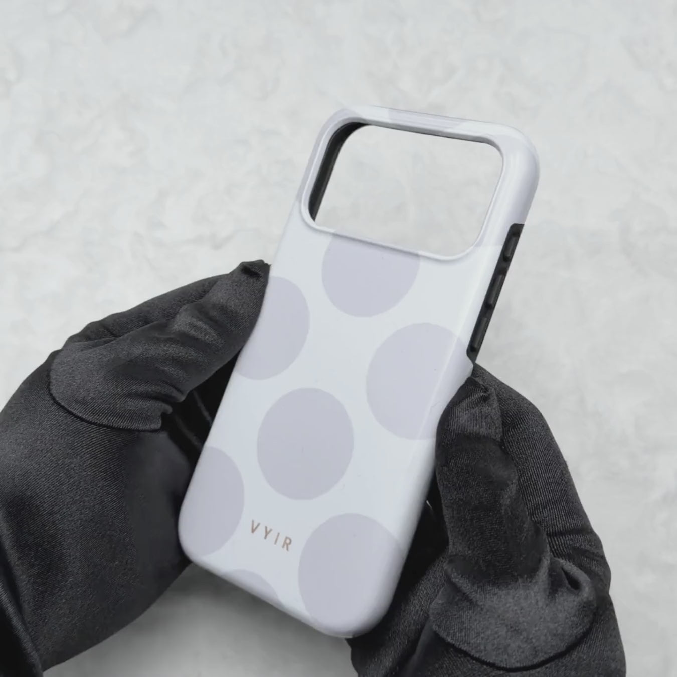 Large Polka Dots, Cloud Gray - Tough Etui na telefon