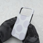 Large Polka Dots, Cloud Gray - Tough Etui na telefon